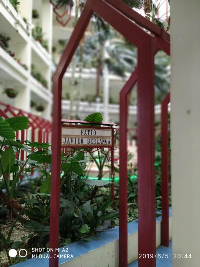 Benalbeach Jr Suite Màlaga Exteriér fotografie