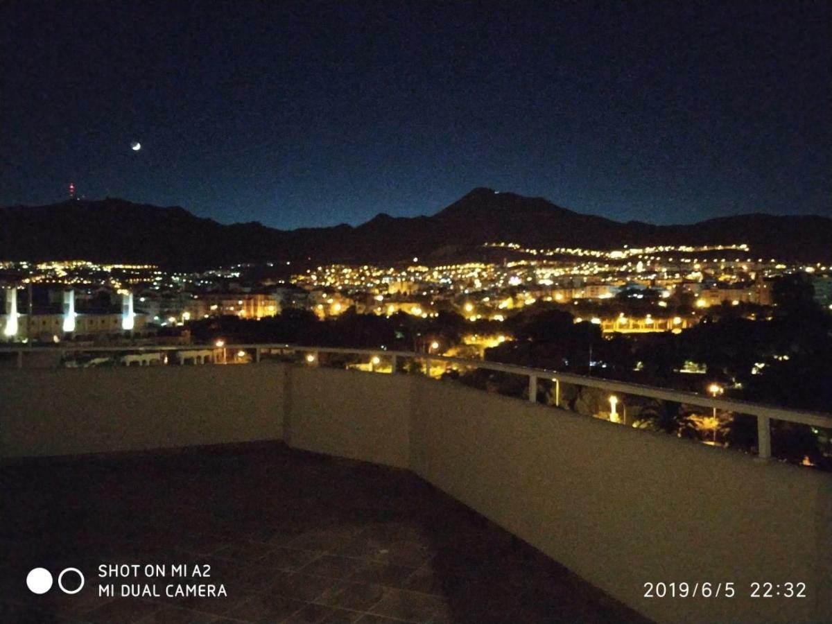 Benalbeach Jr Suite Màlaga Exteriér fotografie